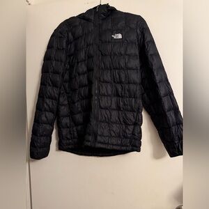 The North Face boys jacket size XL (18/20)